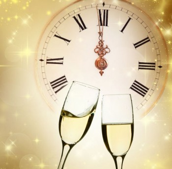 Clock-glasses Decorate Mantel for New Years