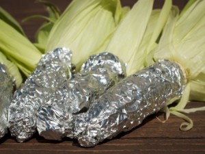 How to roast corn in a fire pit or fireplace with foil