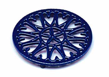 blue trivet