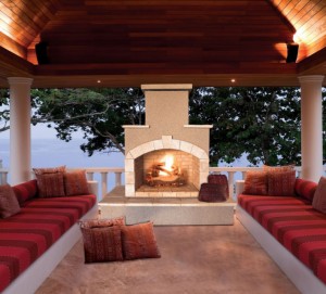 outdoor gas fireplace