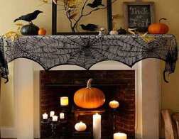 Halloween fireplace mantel scarf